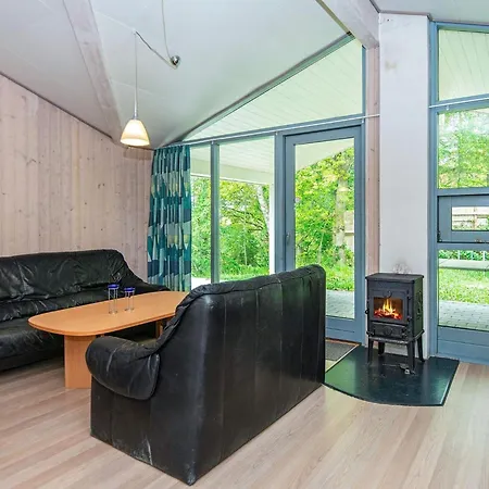 8 Person In Borkop-by Traum * ボルコップ