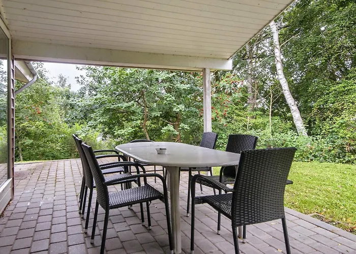 8 Person In Borkop-by Traum *